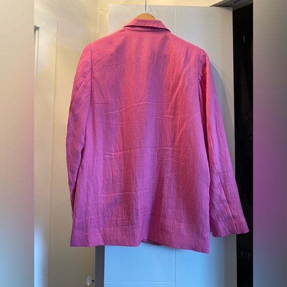 Pink Satin like blazer. H&M size S. - Picture 2 of 6